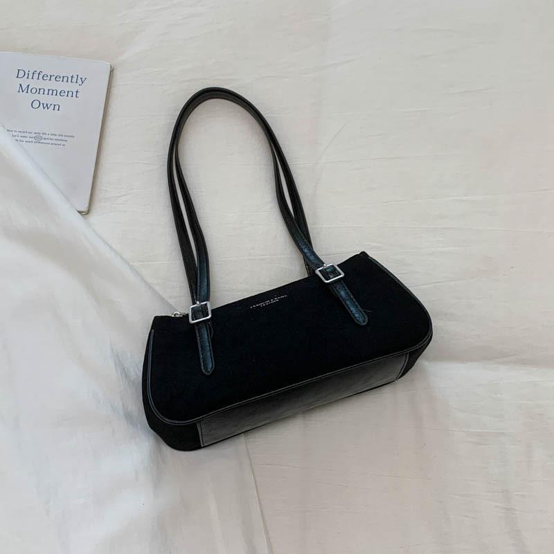 

Casual retro portable pillow bag women s autumn new commuter armpit bag high value simple shoulder bag