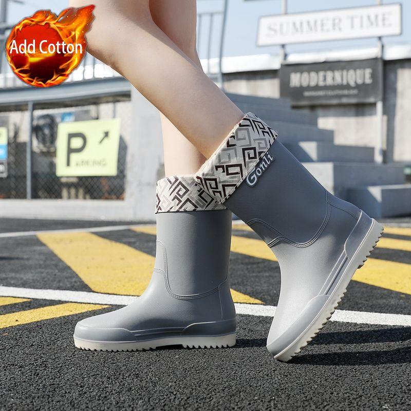 2025 New Women's Waterproof Rain Boots Mid-Calf Non-Slip Soft Sole Outdoor Fashion Stylish Long Rain Boots