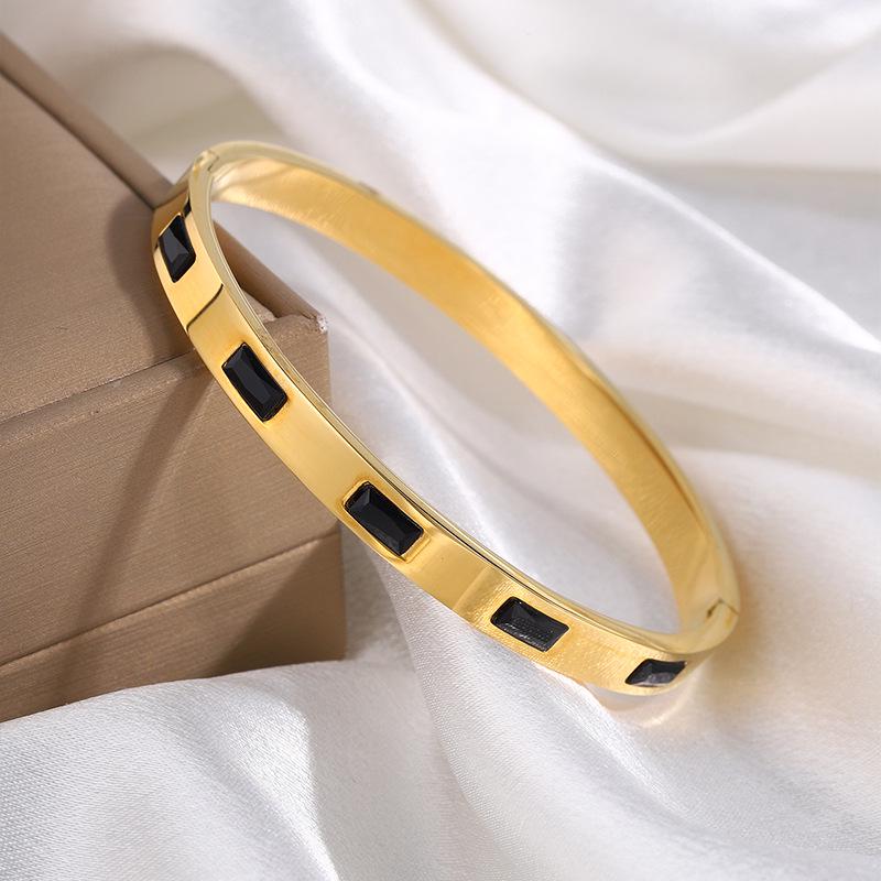 Europäisches & Amerikanisches Luxus Zirkon Stern Armband: Vielseitige, Elegante, Lichtechte Mode für Damen
