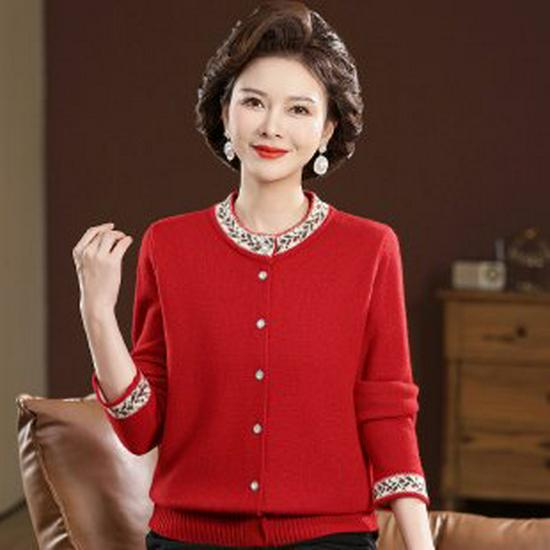 

2026 Autumn/Winter Age-Defying Knit Top for Moms: Stylish Base Layer for Women in Their 40s & 50s XXXL