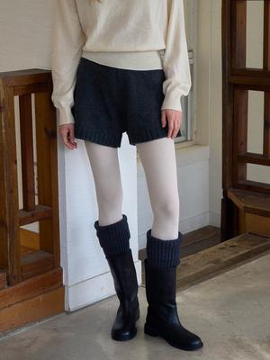 Partea inferioară (Îmbrăcăminte damă) – Pantaloni scurţi