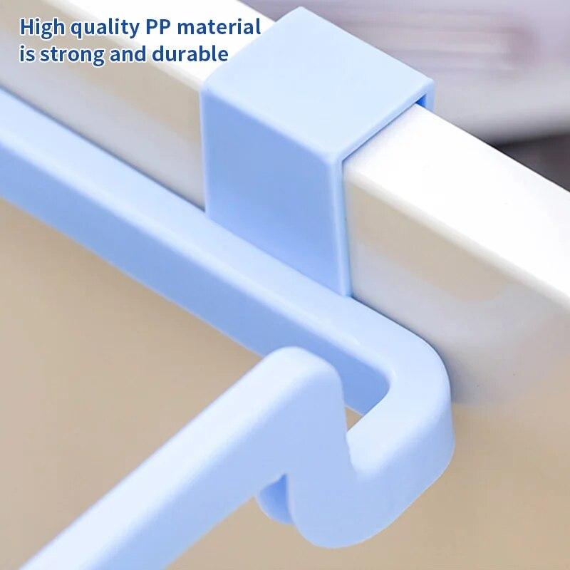 1/2pcs Kitchen Door Back Type Portable Garbage Bag Holder Home Cabinet behind the Door Wipe Hanging Rack Garbage Can Holder