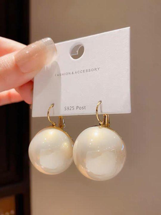 Real gold electroplated silver needle oval pearl earrings winter retro versatile stud earrings fashion high-end earrings women