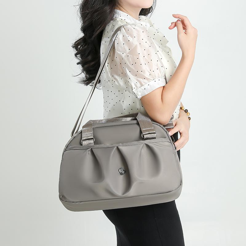 Women's Shoulder Bag Nylon Handbag Lightweight Multi-Layer Waterproof Crossbody Bag