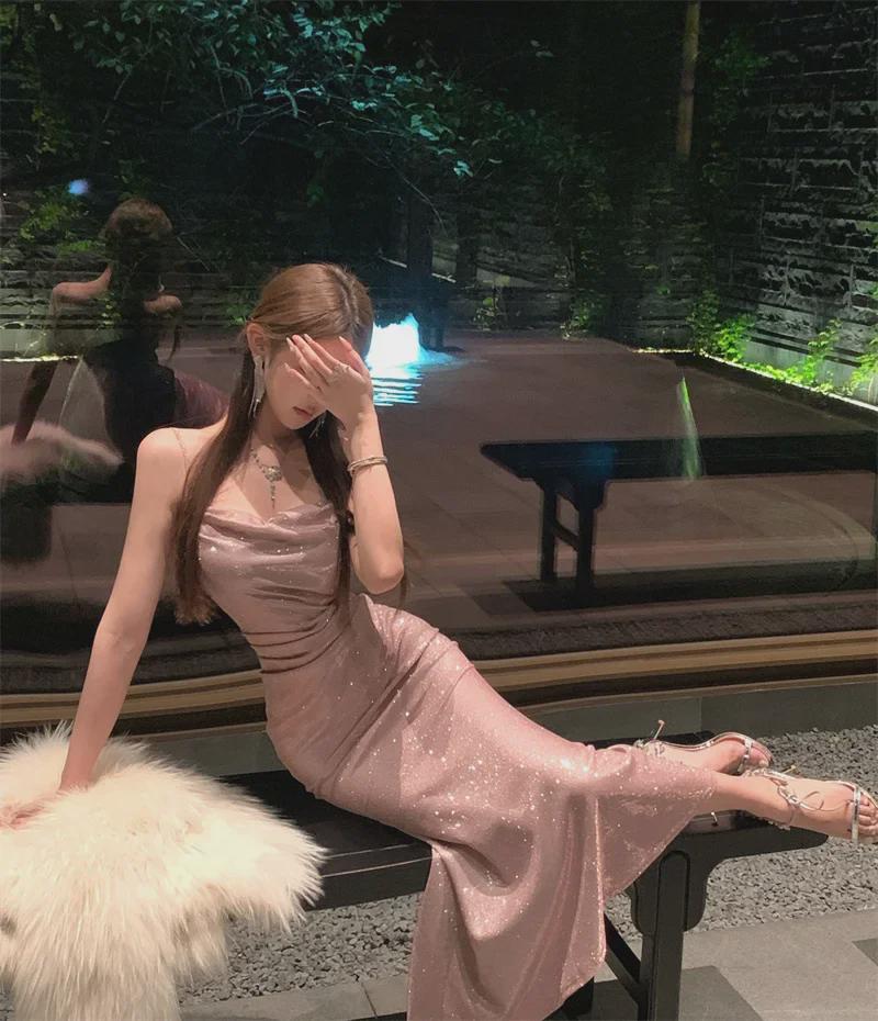 Zeštíhlující šaty s podvazky ve francouzském šik stylu 2024 – Pure Desire