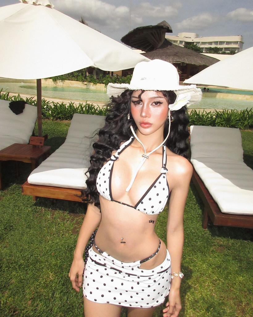 Women's Polka Dot Spicy Girl Bikini: Split Skirt Style, Sexy Tummy Coverage, Slimming, Vacation Beachwear