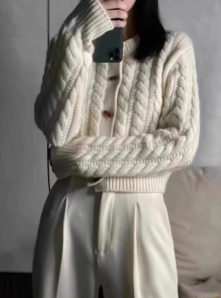 Women's Wool Cable Knit Cardigan Sweater - Autumn/Winter High-Waisted with Horn Button