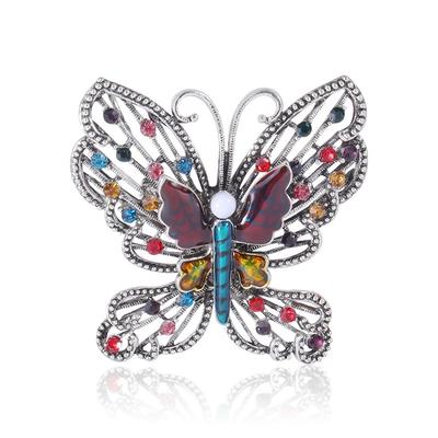 Retro Alloy Hollow Diamond Butterfly Brooch High-End Temperament Clothing Accessories Corsage Pin