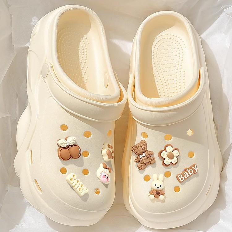 2025 Trendy Xiaohongshu Influencer Cute Cartoon Non-slip Thick-soled Summer Outdoor Closed-toe Slippers