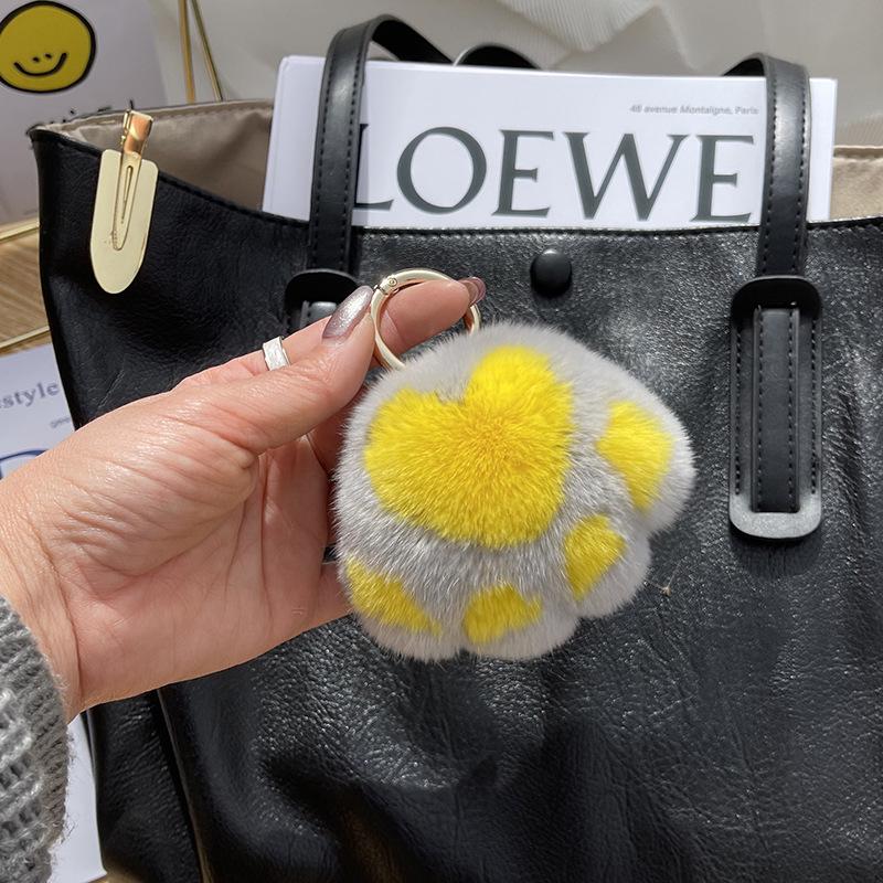 Real Fur Kitten Paw Charm - Plush Rabbit Fur Keychain & Bag Pendant