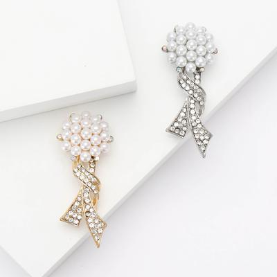 Mode Legierung Strass Perle Bouquet Brosche Zarte Damen Anzug Mantel Corsage Ornament Pin