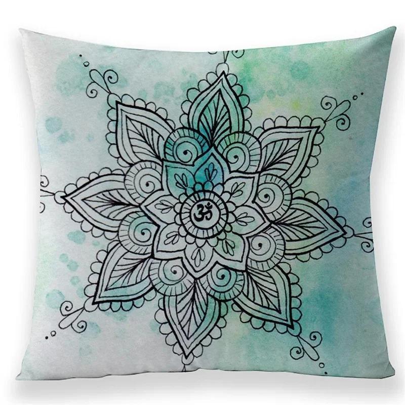 Home Decor Mandala Patterned Cushion Covers for Comfort Pattern Cushion Cover Suitable for Sofa Bedroom Car Pillow Cover