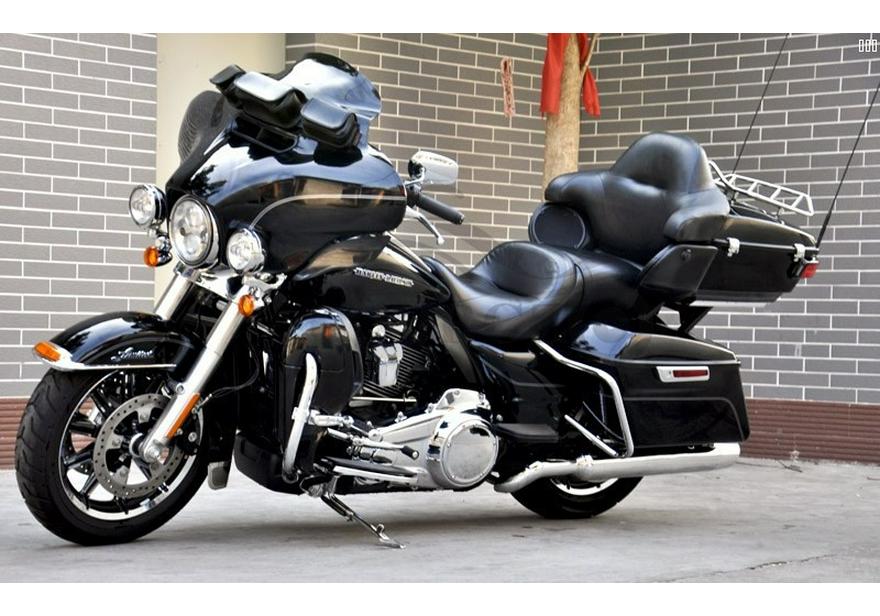 Universal Motorcycle Crash Bars Footrests for Harley Cruiser