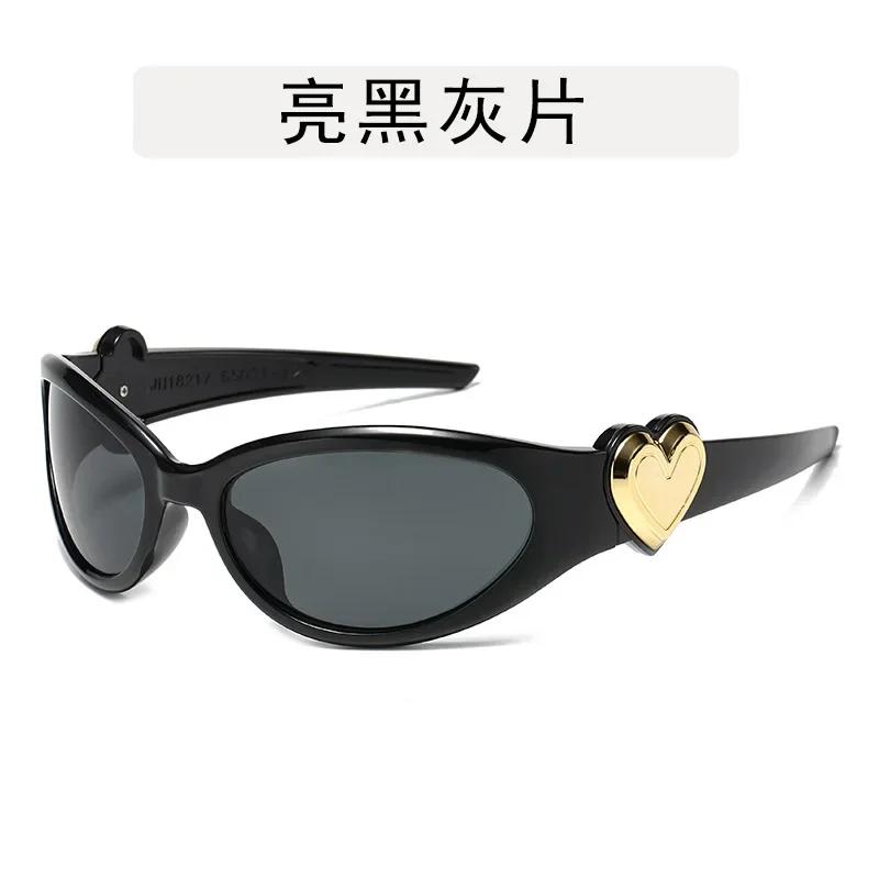 Retro  Style Oval Sunglasses Women Fashion Heart Frame Sports Goggles Popular Cat Eye Party Sun Glasses Ladies