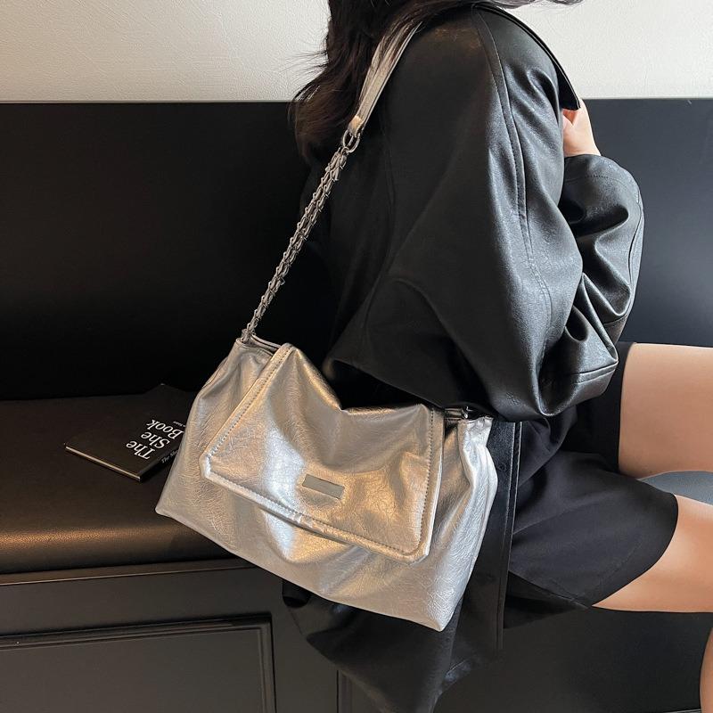 Large capacity bag women's fashion niche high-end texture chain shoulder bag underarm bag tote bag messenger bag
