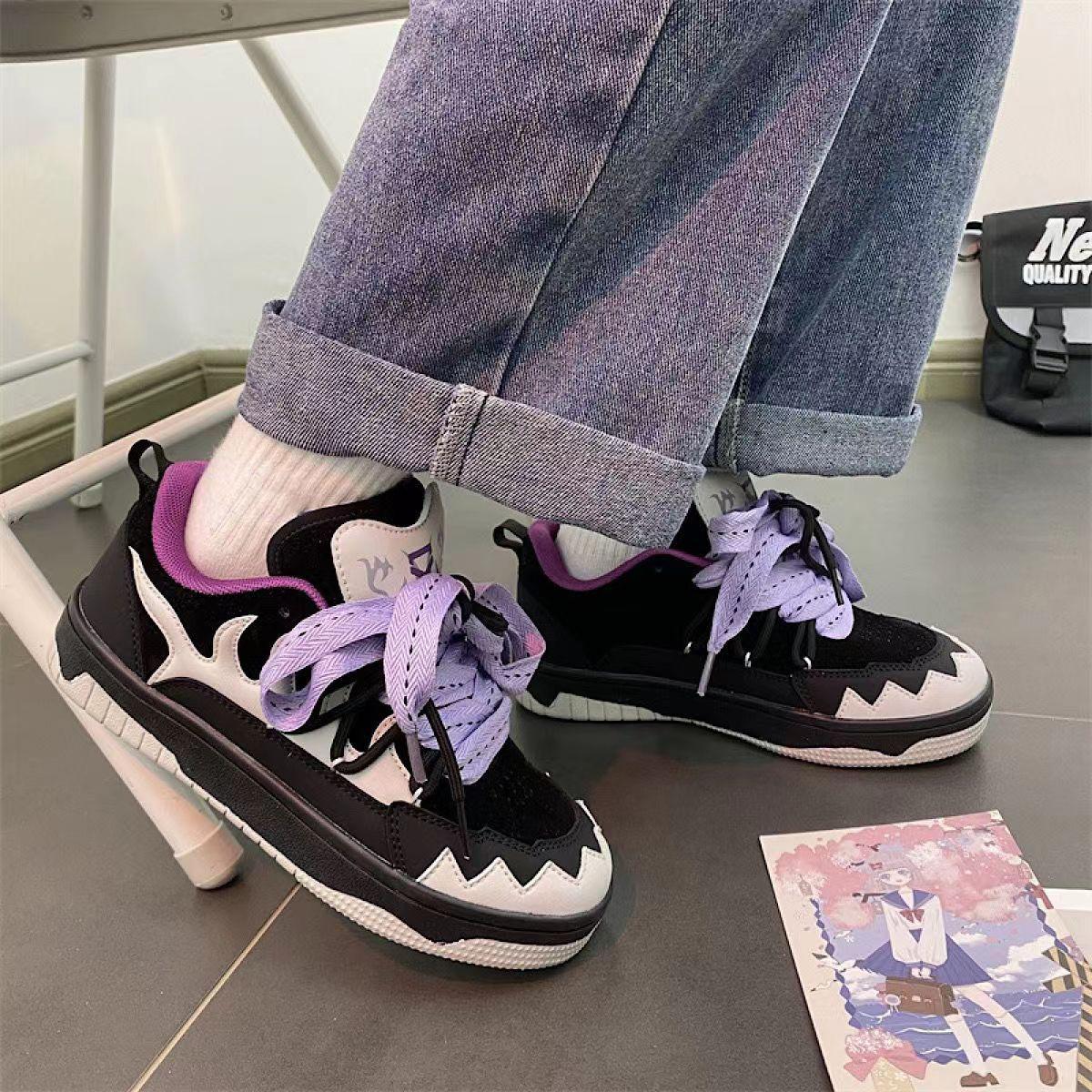 Трендовая повседневная обувь смешанных цветов Shark — фото 6