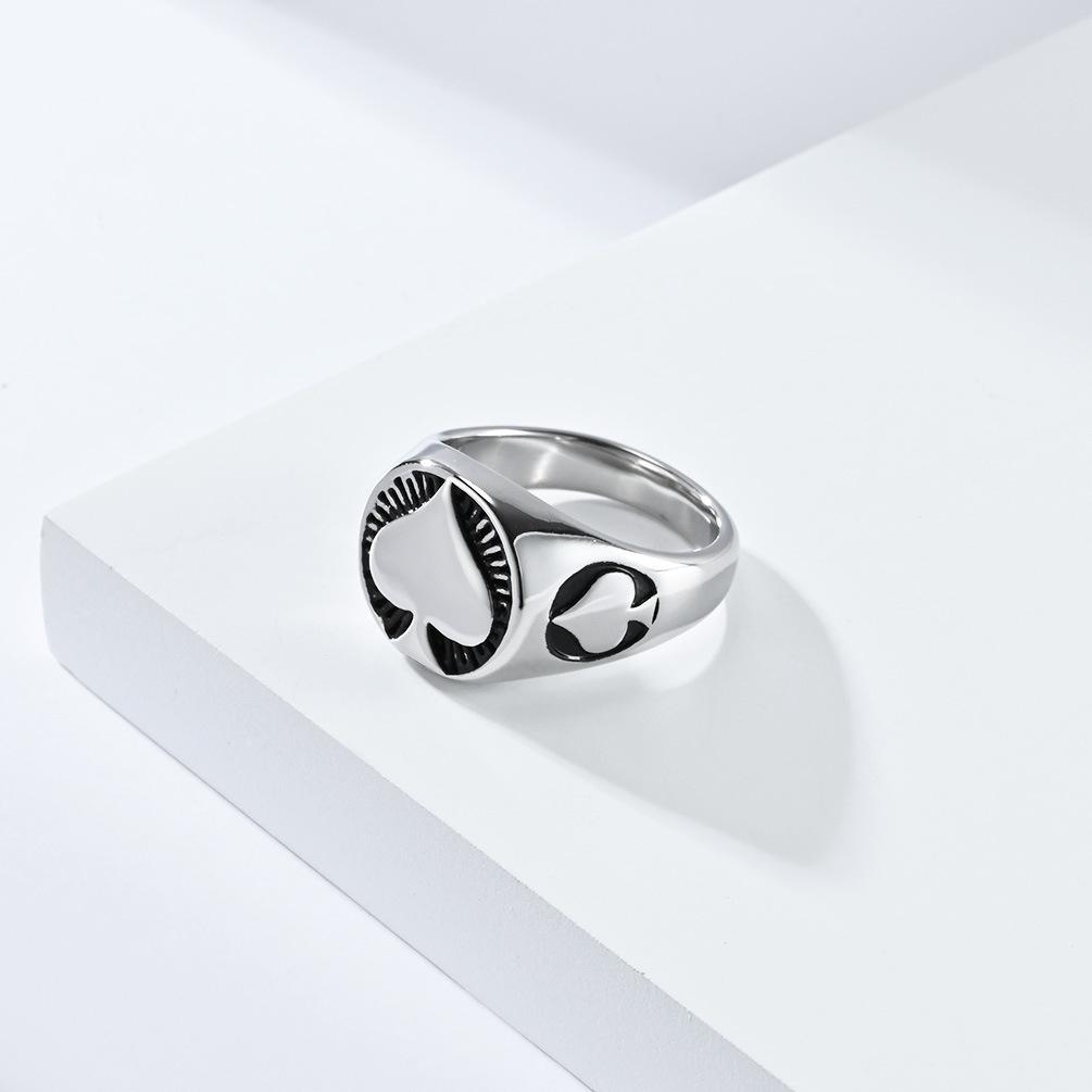 Anello in Acciaio Inossidabile Asso di Picche Poker Anelli Uomo Nicchia Accessori Fortunati Hipster Gioielli per le Mani