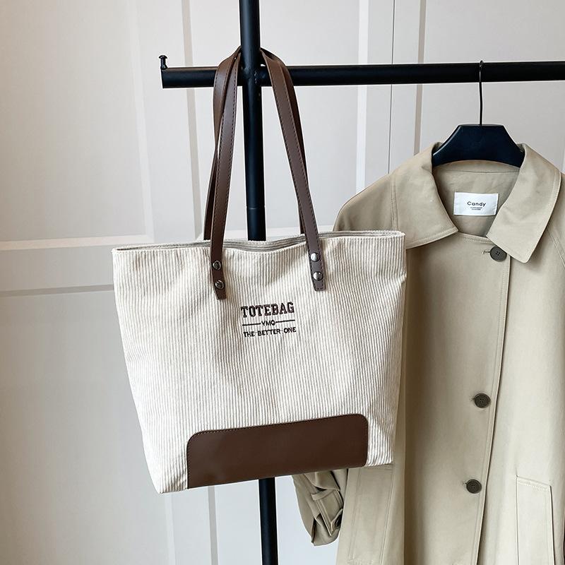 

Canvas bag Women s shoulder bag Large capacity fashion tote bag Student class commuter bag Simple going out handbag