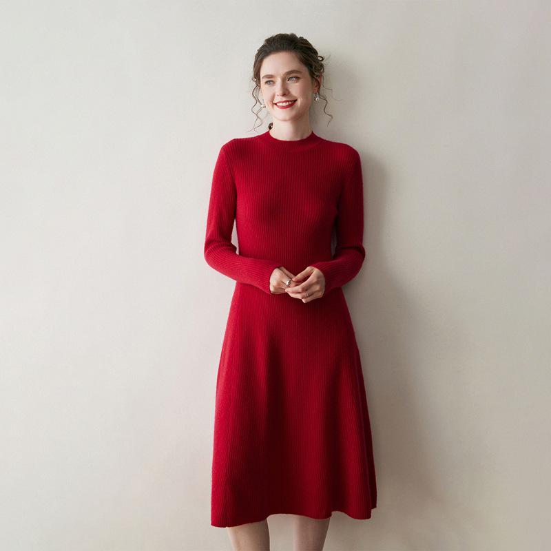 Women's Cashmere Ribbed Midi Dress - Autumn/Winter Solid Color, Slimming Over-Knee Wool Sweater.