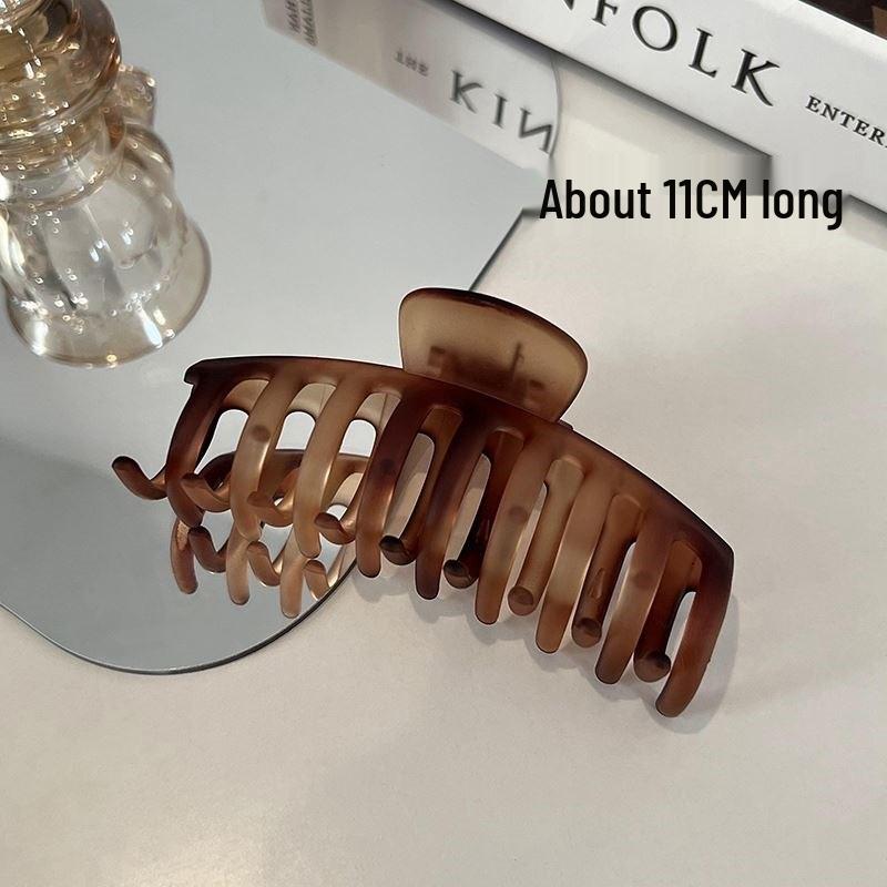 Large French Retro Claw Hair Clip for Elegant Women's Hairstyles.