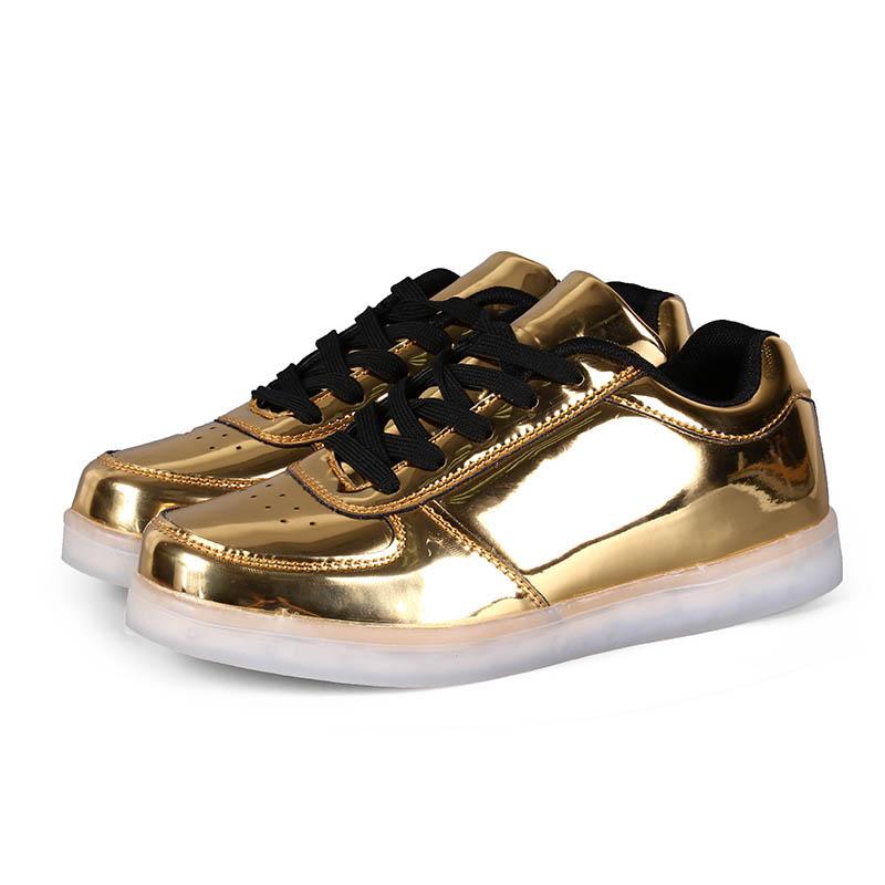 Μόδα Unisex Παπούτσια Led Μέγεθος 35~46 Μόδα Ζευγάρι Φωτεινά Αθλητικά Παπούτσια Φώτα Παπούτσια για Παιδιά Αγόρια Κορίτσια Άνδρες Γυναίκες Φωτεινό Παπούτσι Μαύρο Λευκό