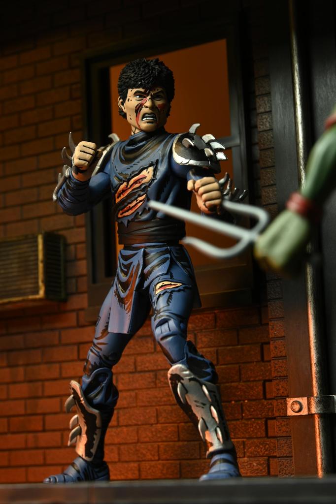 Tortue's Ninja (Mirage Comics) Figure Battle Damage Shredder 18cm