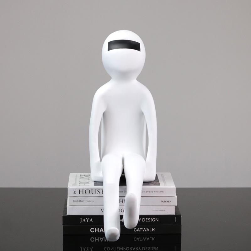Modern Simple Cartoon Character Sculpture Ornaments Soft Decoration Sales Office Home Art Model Room Light Luxury Furnishings