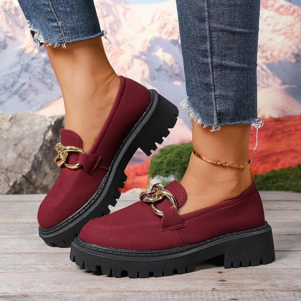 Women Loafers Leather New Chain British Style Sneakers Women Spring Large Size Student Shoes Ladies De Mujer