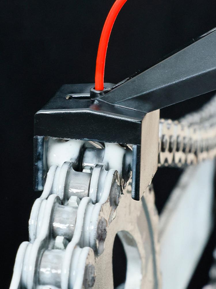 Motorrad Kettenöler Spray Getriebe Sauberes Kettenwachs Kettenreiniger Aufsatz Motorrad Kettenöl Öler Werkzeug für Motorrad