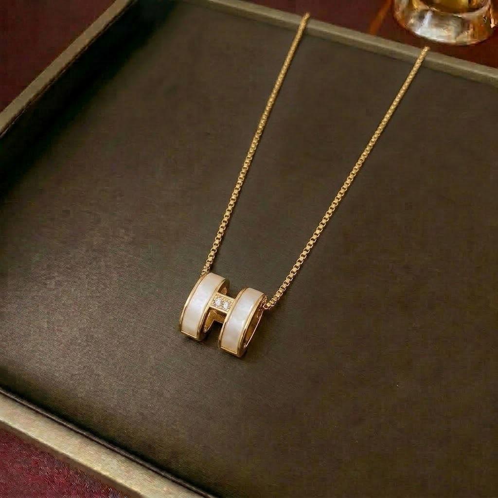 Devil's Eye Japanese Korean Style Women's Pendant Necklace - Sweet and Cool Clavicle Chain