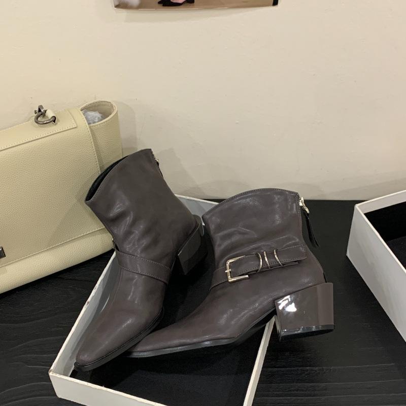 2025 new retro square head thick heel simple British style fashion versatile metal button Martin boots women