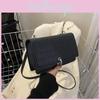 Fashionable Retro Style Small Square Bag 2023 Summer New Women's Unique Elegant Shoulder Bag