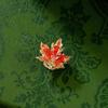 Light Luxury Maple Leaf Brooches, High-end Brooches, Suit Buttons, Crystal Badges, Simple Collar Pins and Accessories