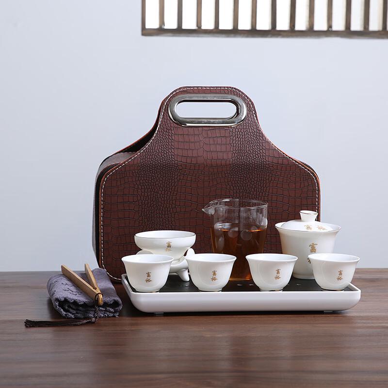

Nordic Ceramic Gaiwan Tea Set