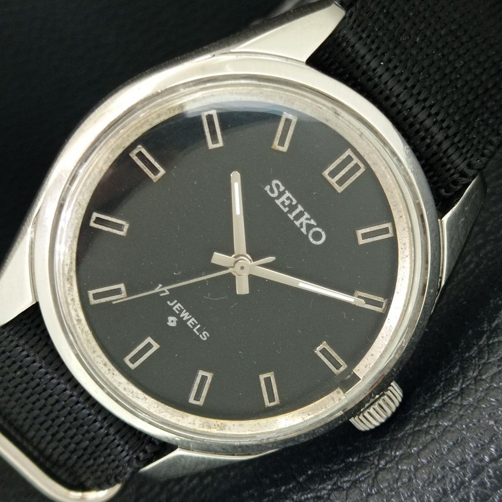 

ВИНТАЖНЫЕ МУЖСКИЕ ЧАСЫ SEIKO С РУЧНЫМ ЗАВОДОМ 66B ЯПОНИЯ ЧЕРНЫЙ ЦВЕТ ЦИФЕРБЛАТ a703916-1