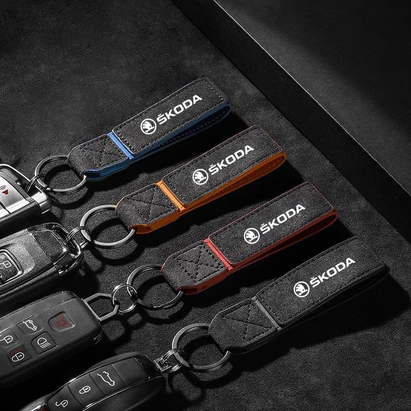 MBLH7 Luxury Car Vintage Leather Keychain Ring Suede Keyring For Skoda S Logo A7 Octavia A5 RS Rapid Fabia Superb KAMIQ Kodiaq Fabia