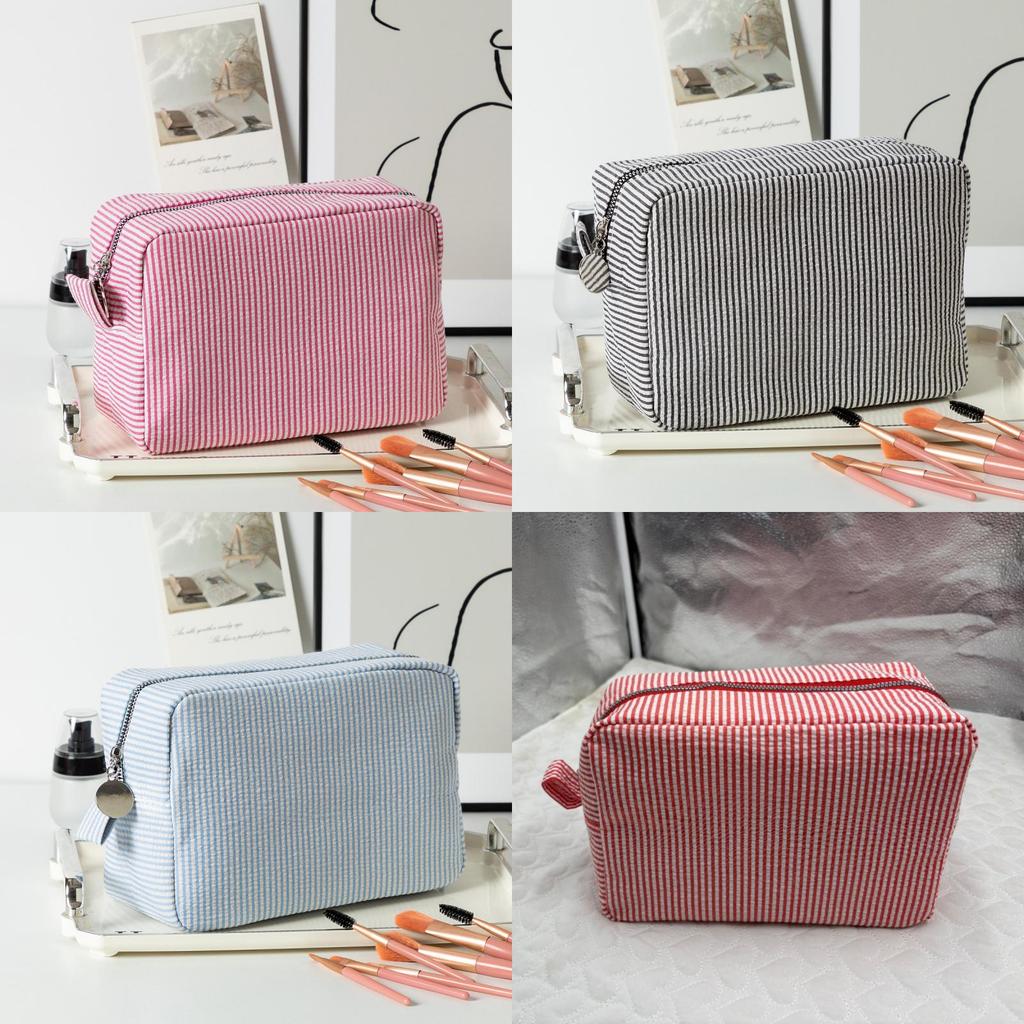 Vintage Striped Makeup Bag With Zipper Closure For Travel And Daily Use