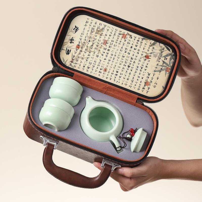 Luxury Travel Tea Set: Quick Pot with Four Cups – Perfect Customer Souvenir for Company Events