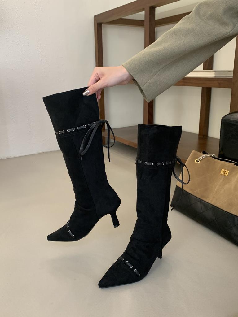2025 autumn new retro small pointed strap Korean version thin thin high heel high boots women