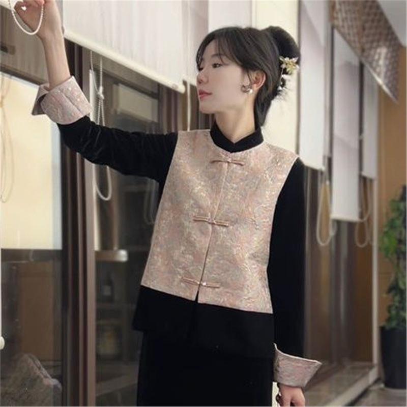 2025 vest year mother fashion temperament women collarless year festive elderly top