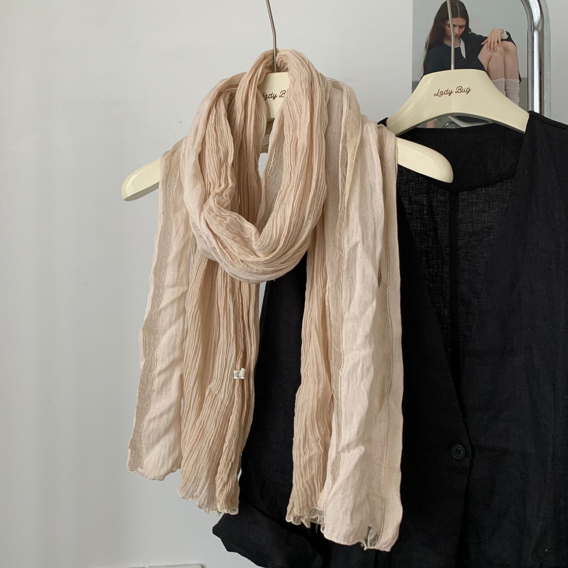 

Versatile Pleated Solid Color Spring And Autumn Japanese Cotton And Linen Silk Scarf Silk Scarf Women S Literary Autumn And Winter Shawl Korean 60-175