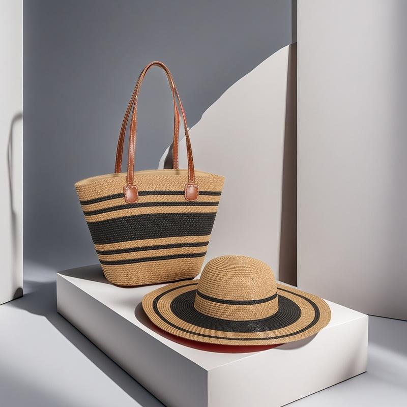 Trendy French One-Shoulder Straw Tote: Large-Capacity Woven Beach & Vacation Handbag for Women