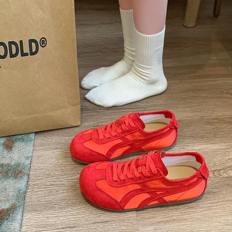 

2025 весна новые мягкие кожаные повседневные спортивные тренировочные кроссовки ретро модные универсальные легкие вафельные туфли Forrest Gump в наличии 35 красный