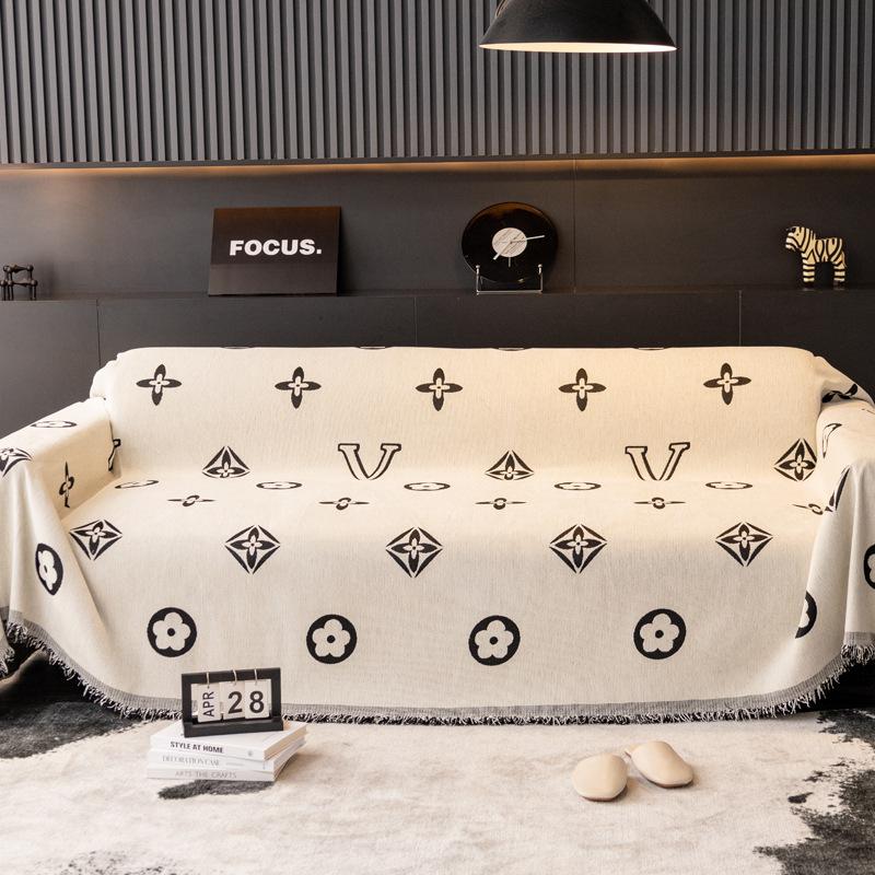 High-End Chenille Embroidered Sofa Cover Cloth Sofa Towel Four Seasons Universal Sofa Cover Sofa Cushion Anti-Scratching Sofa Slipcover