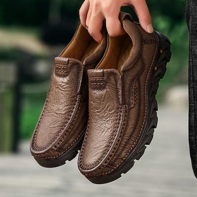 Fashion 2025 Vintage Men's Loafers Genuine Leather High Quality Breathable Handmade Driving Shoes Fashion Business Casual Mens Shoes