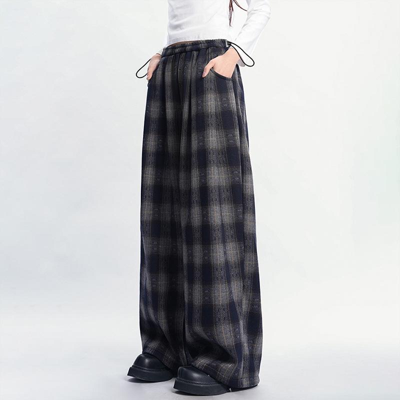 Spring 2026 Maternity Elegant Wide-Leg Plaid Cargo Pants M