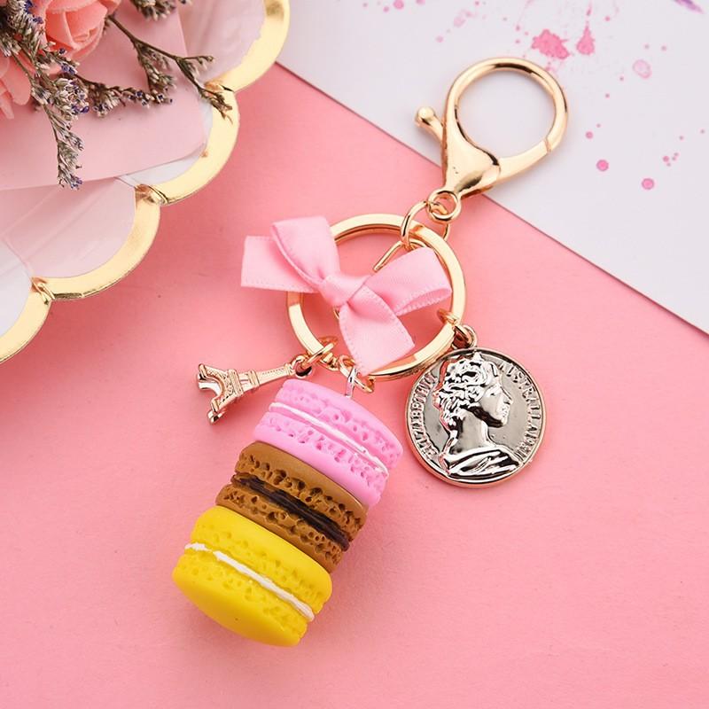 Schöner Macaron-Kuchen Eiffelturm Lebensmittel Schlüsselanhänger Schleife Autoschlüsselanhänger Tasche Geldbörse Anhänger Lebensmittel Kuchen Macaron Schlüsselanhänger