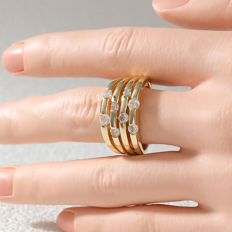 Classic Inlaid White CZ Women's Ring Vintage Gold Color Geometry Daily Wear Party Jewelry Anniversary Gift