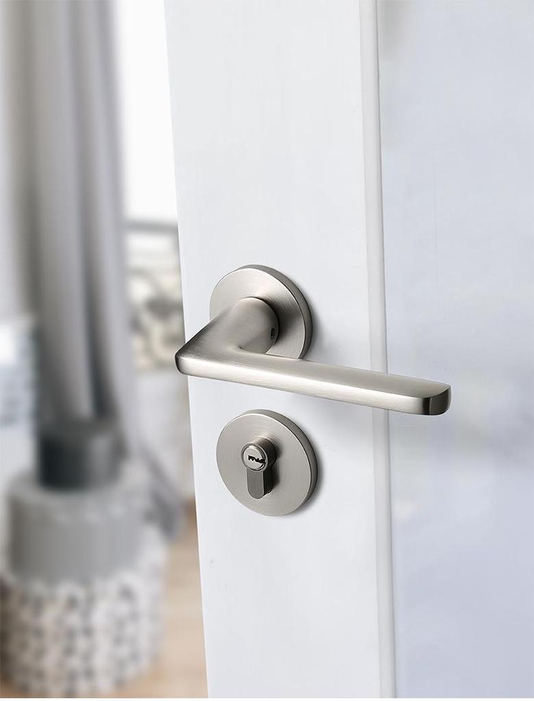 BAGB Magnetic Silent Nickel-Brushed Indoor Door Handle for Bedrooms
