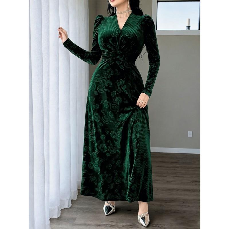 Elegant Plus Size Velvet Dress With Vertical Rose Print V-Neck Long Sleeve A-Line Floor Length Formal Gown
